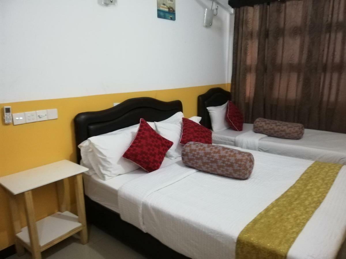 Beach Arena Inn 胡鲁马累 外观 照片