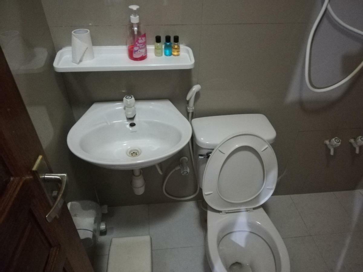 Beach Arena Inn 胡鲁马累 外观 照片