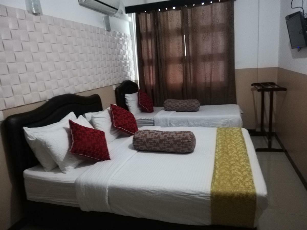 Beach Arena Inn 胡鲁马累 外观 照片