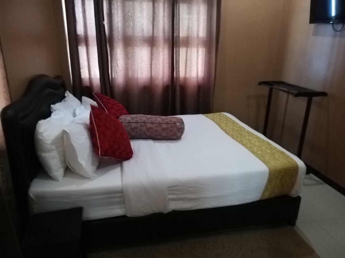 Beach Arena Inn 胡鲁马累 外观 照片