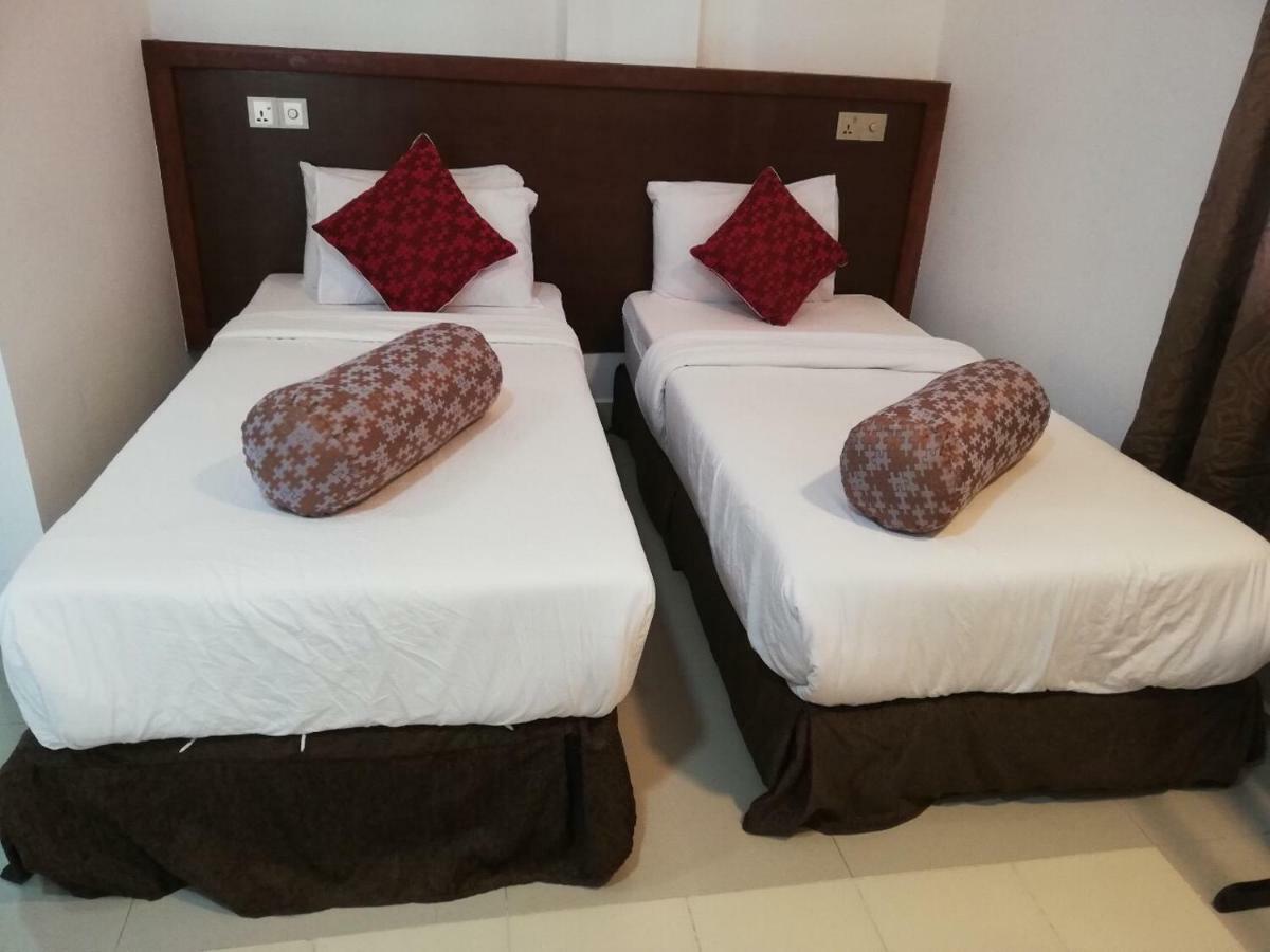Beach Arena Inn 胡鲁马累 外观 照片